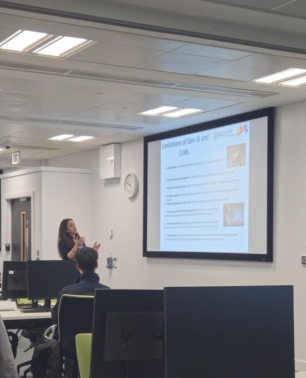 Dr Shokooh Khandan, Technical Specialist in Digital Technology at Manchester Metropolitan University delivering a session on AI for students as part of FutureMe Week at Manchester Met